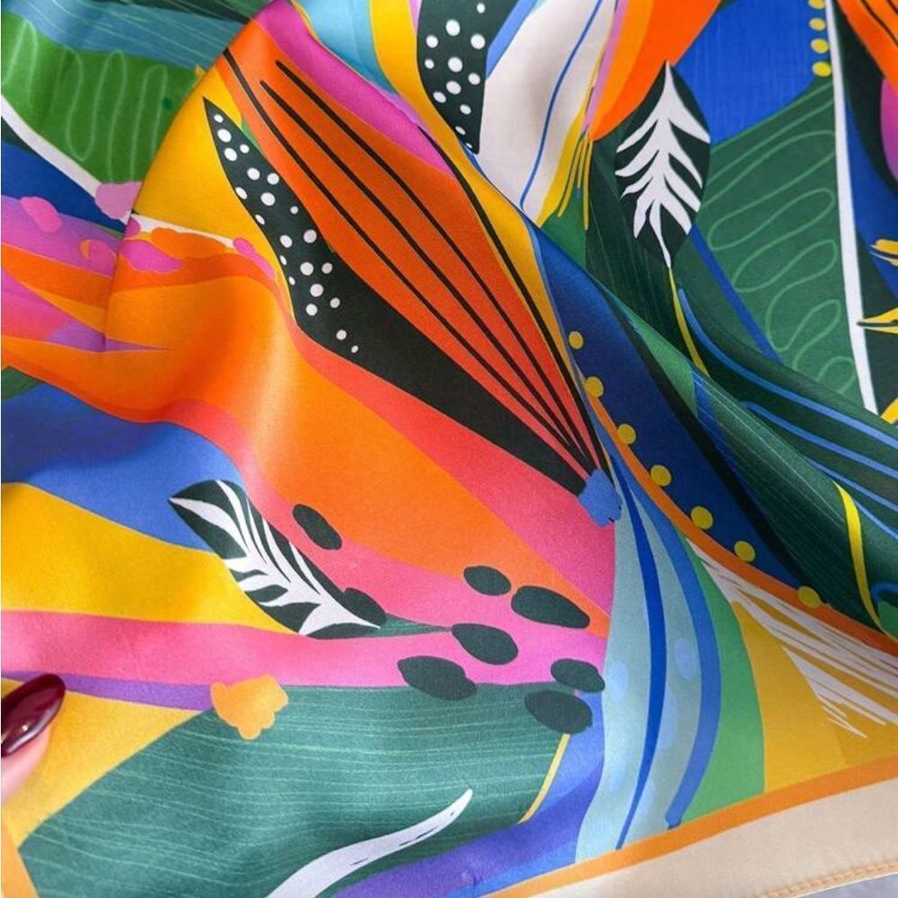 Vibrant tropical scarf A1584 - Picture 3 of 5